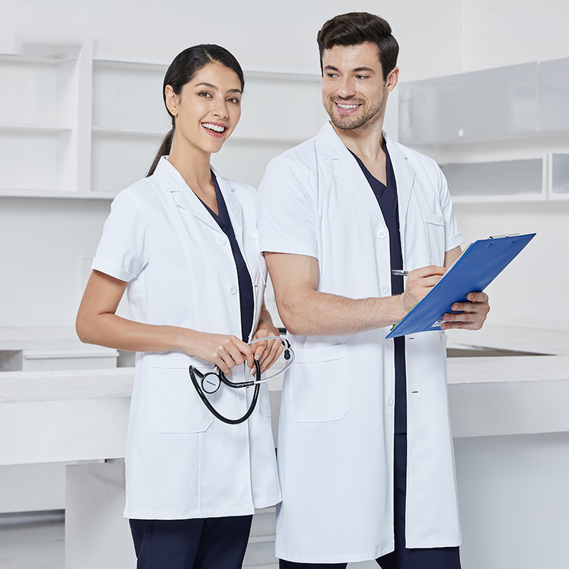 Prestaties Lab Jassen Zijdeach - Medical Lab Coats recensie en prijs